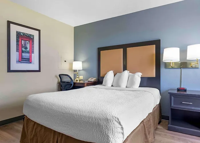 Extended America Select - Chicago - Hotel